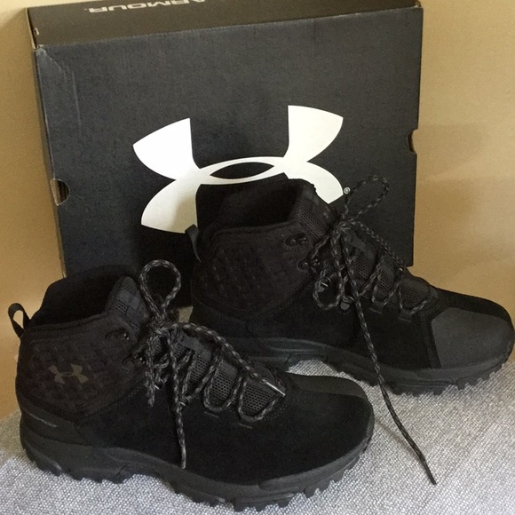 under armour storm proof boots
